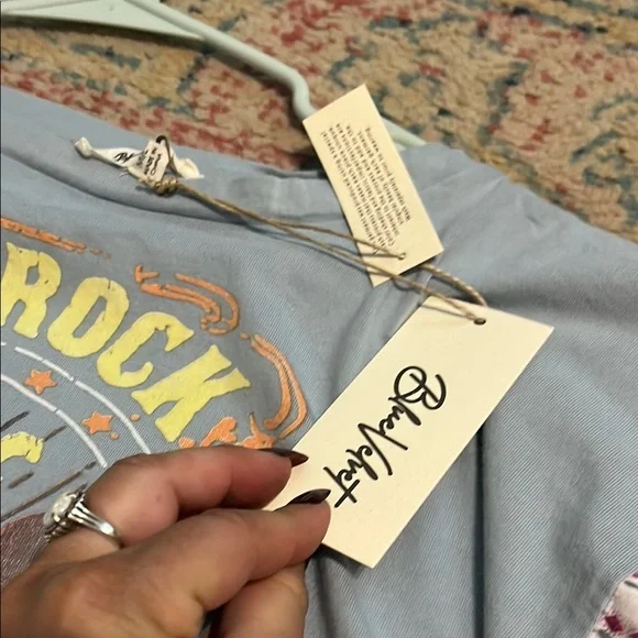 Upcycled kantha kid rock tee top m/l crazy oversized nwt boho graphic - Picture 3 of 5